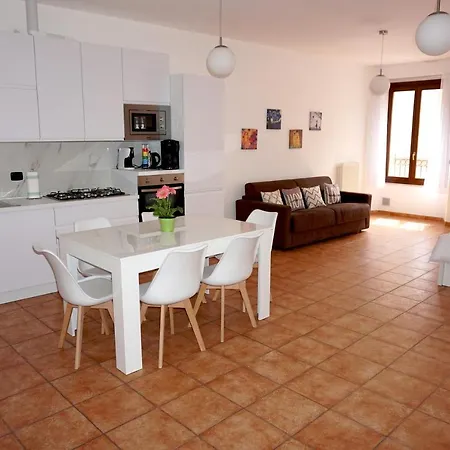 דירה In Piazza Cavour Centro Storico *